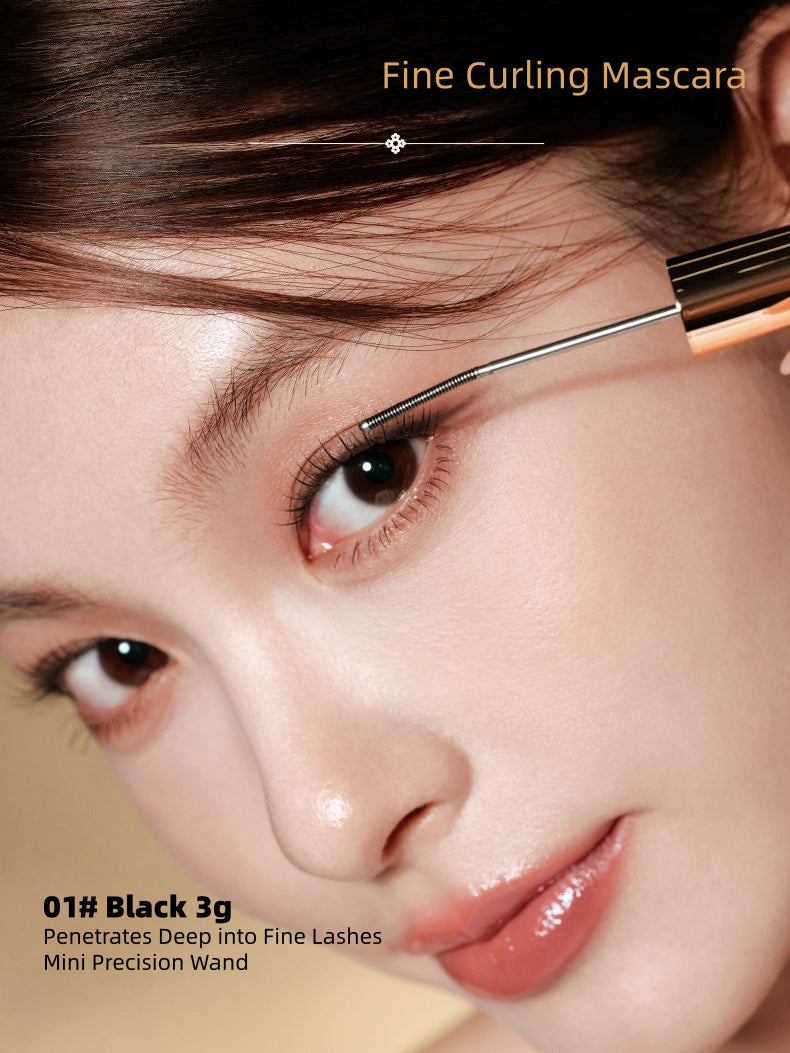 Gold Vibe Series Makeup Look for New Year