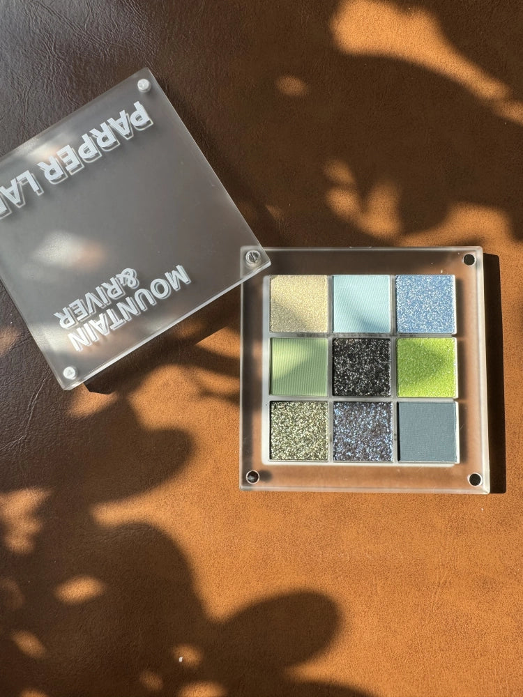 Mountaian n River Eyeshadow 9 Colors 8.2g