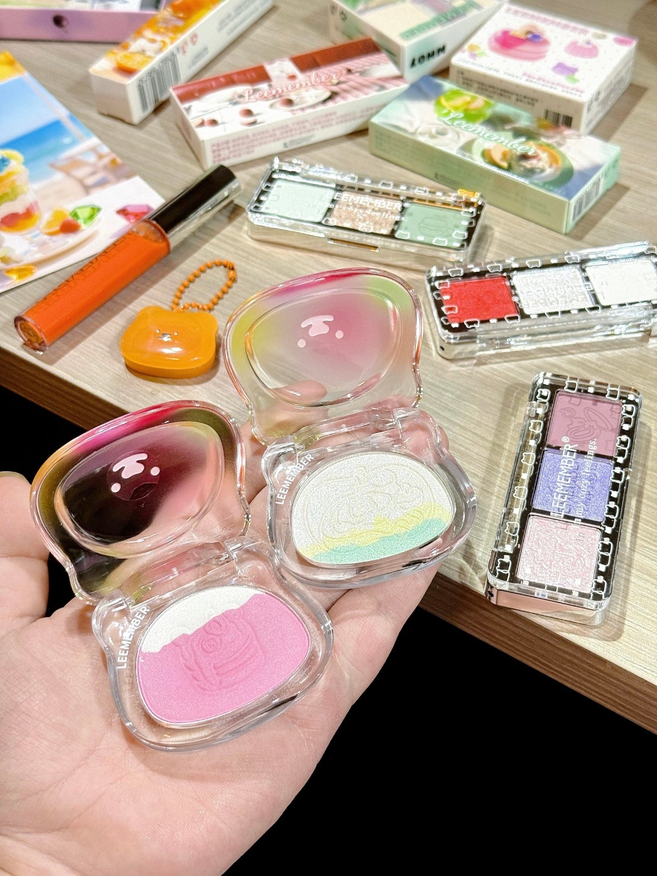 LEEMEMBER - Tri-color Eye Shadow 4.8g