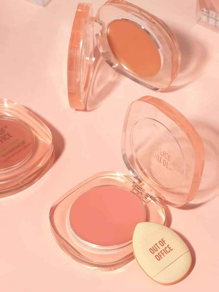 OUT OF OFFICE Matte Mousse Blush 3g