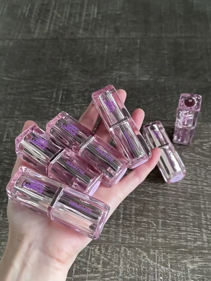 加载视频： HOLD LIVE 候爱冰透水光唇膏 3.2g